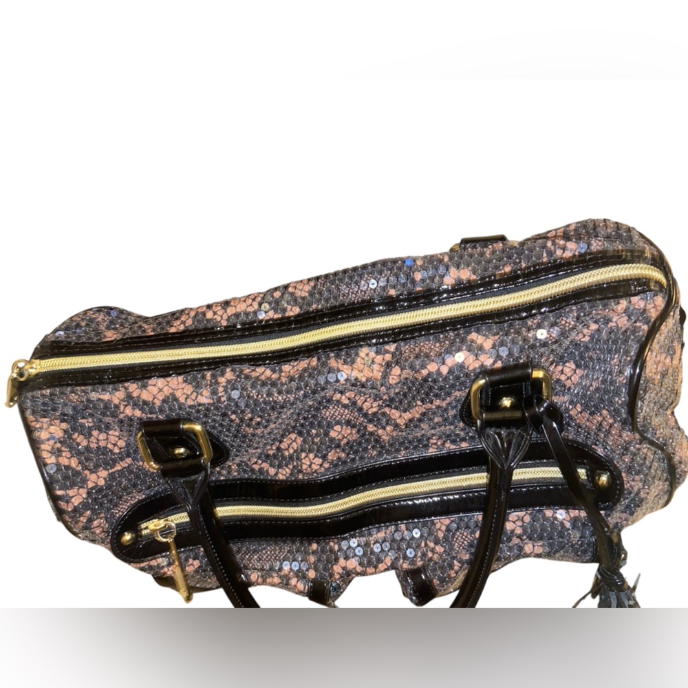 Betsey Johnson Black and gold sequined leopard print tote bag. - Picture 11 of 12